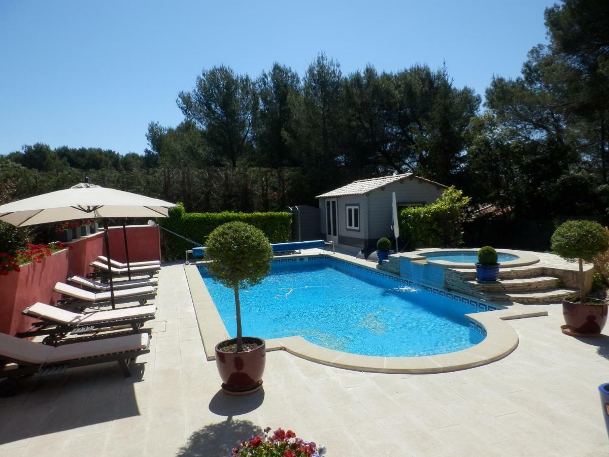 Gite Le City En Provence Lambesc Exterior foto